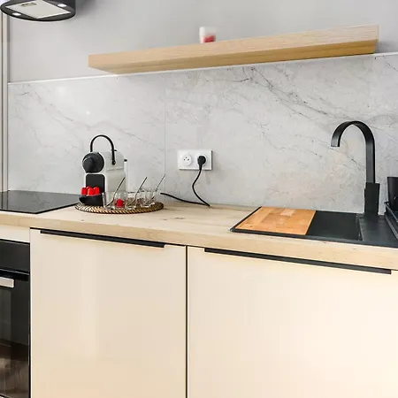 Hypercentre - 5 Mn Monaco - Luxury Flat - Cs *